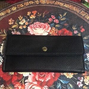Lodis Black Textured Wallet